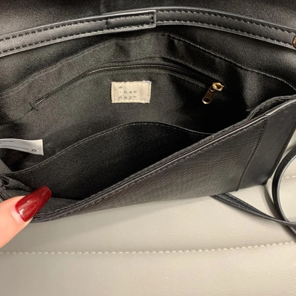 SOLD - Picture 4 of 6